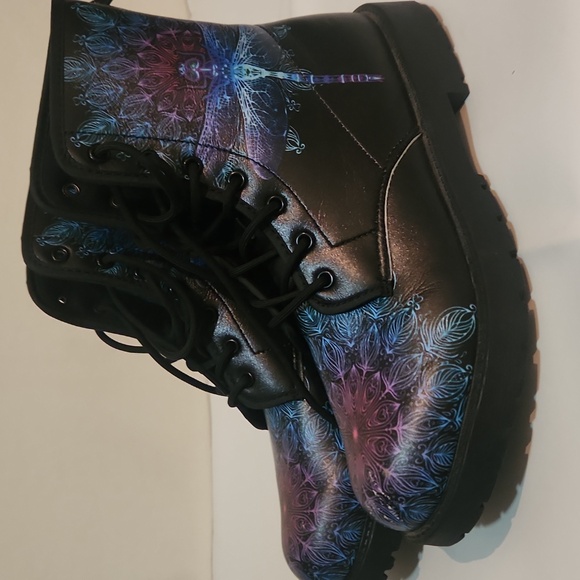 Purple Dragonfly Mandala Women's Boots Size 9 - Picture 6 of 13